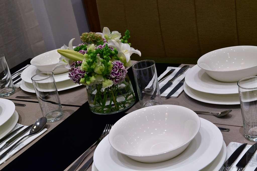 Tulip Inn Naya 알제 레스토랑 사진